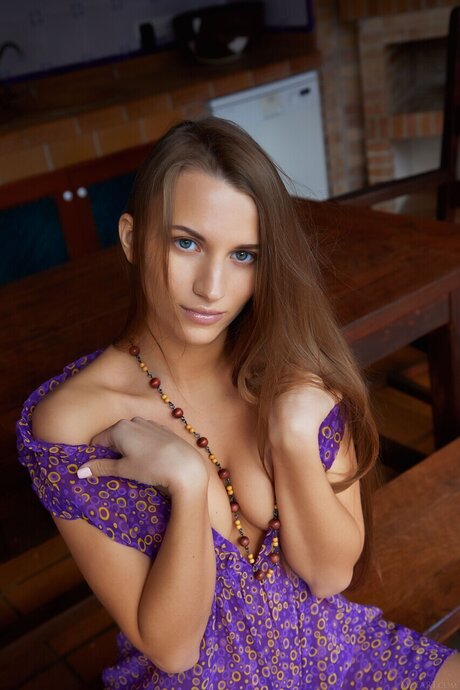 Ksenya 素敵なモデル 写真