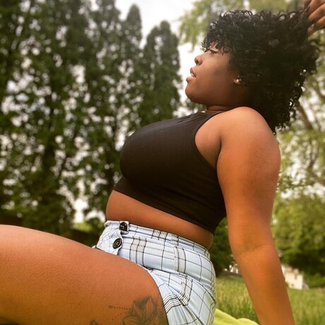 Kiara Lashay 無料スター 写真
