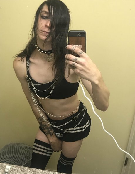 n somnium ポルノスター 可愛い 写真