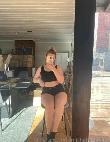 michellehaugee HDスター 写真