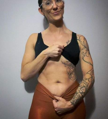 themrsnextdoor2 0 セクシー女優 ギャラリー