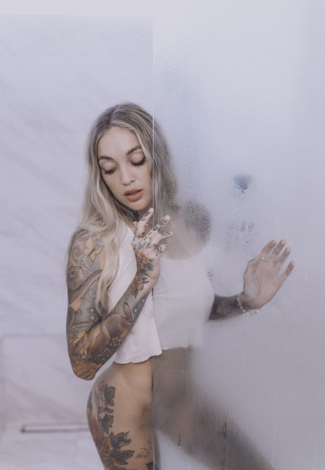 Torrie Blake セックスモデル 写真