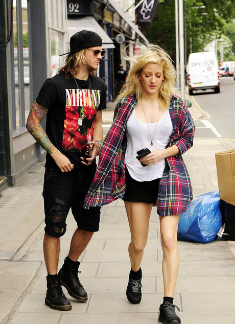 ギャングオンリーファン ホットセックス 写真