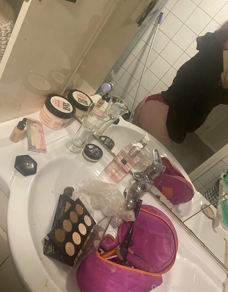 ナイロン足 オンリーファンズ セックス 写真