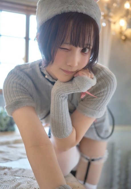 曲線美のシーメールオンリーファンズ セクシーヌード ギャラリー