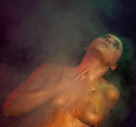 ホットなティーンオンリーファン 裸 ギャラリー