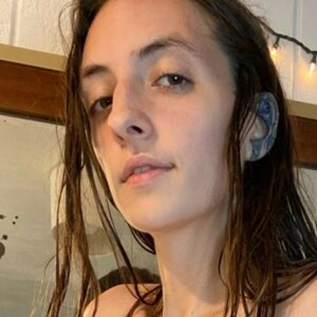 Maytrix Raine セックスモデル 写真