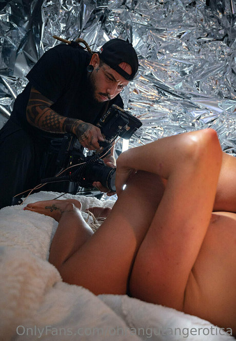 ohrangutangerotica ポルノスター 写真