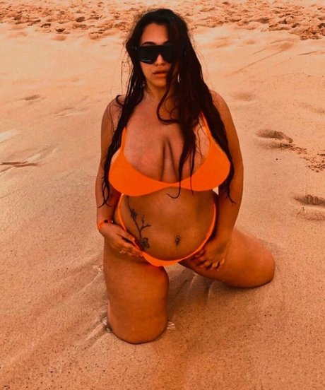 巨乳クーガーオンリーファンズ 美しいxxx ギャラリー