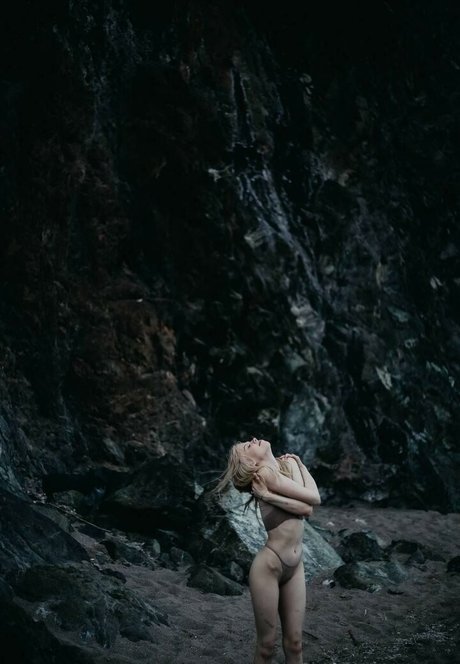 トゥワークオンリーファン 無料セックス アーカイブ