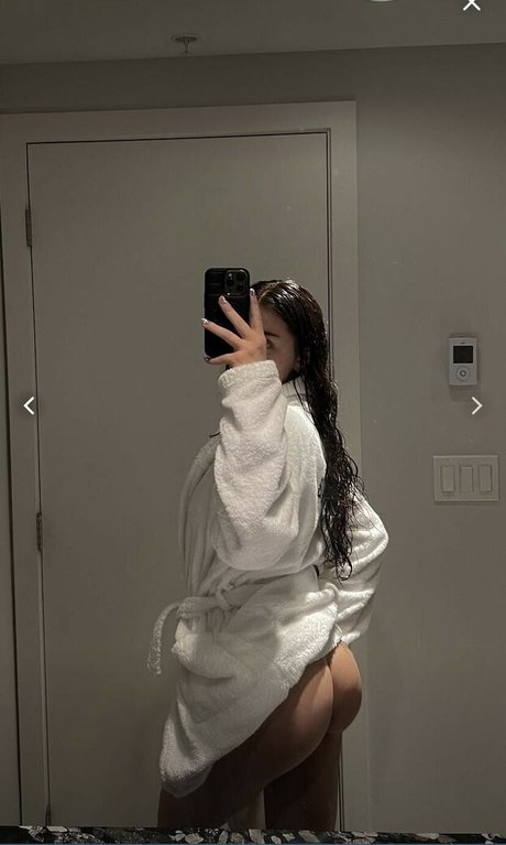 Angelina Guercio ヌードモデル 写真