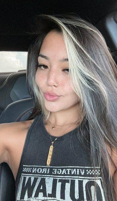 美しいフェラチオオンリーファンズ ポルノ 画像