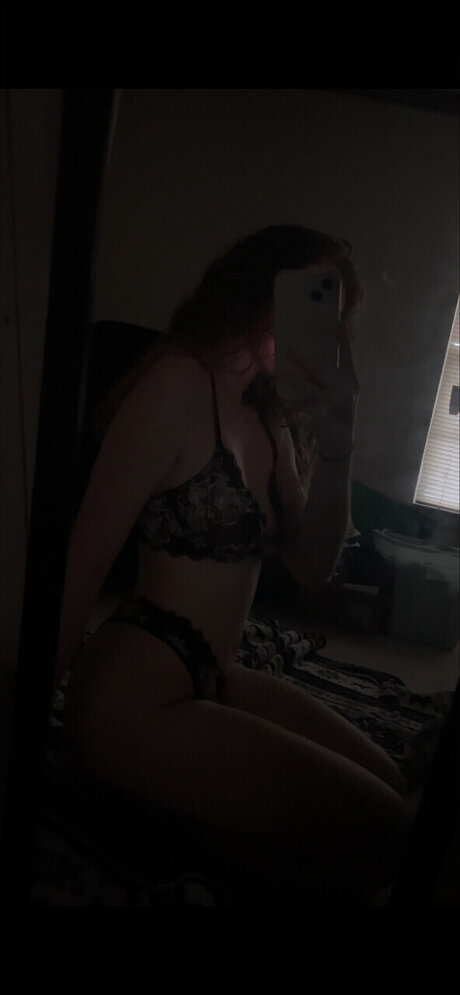 Justpeachykait セクシーモデル ギャラリー