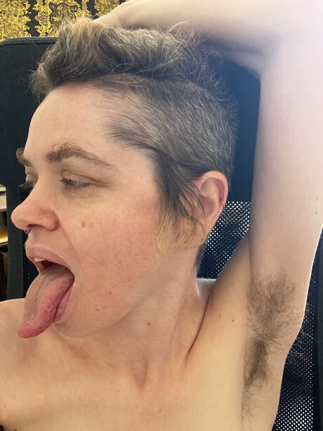 Michi Fink トップポルノスター 画像