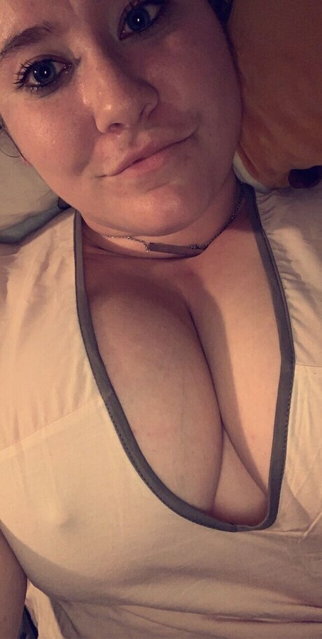 AbbyH top profile image