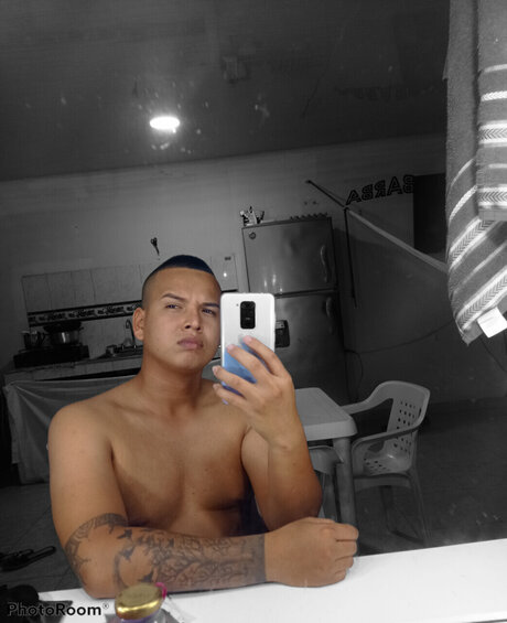 Rey David xxxスター 写真