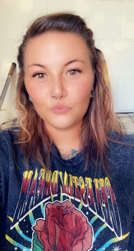 ラテン系ママオンリーファンズ 無料ヌード 写真