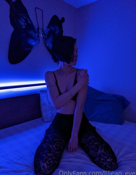 lillean eve xxxスター ギャラリー