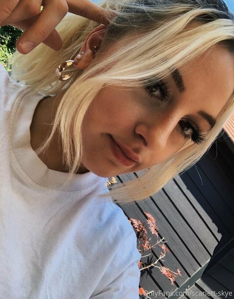 scarlett skye ポルノスター 画像