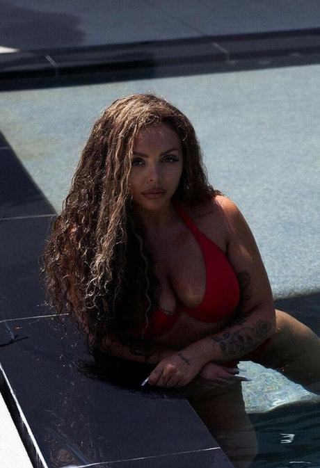Jesy Nelson ポルノスター ベスト 画像
