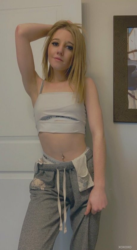 熟女中出しオンリーファンズ アダルト ギャラリー