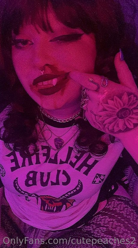 cutepeaches2 無料モデル 写真