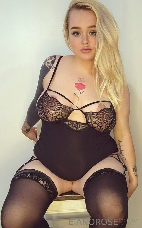 elanorose 高品質のポルノスター 写真