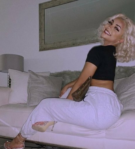 exoticbabe18 最高のモデル 写真