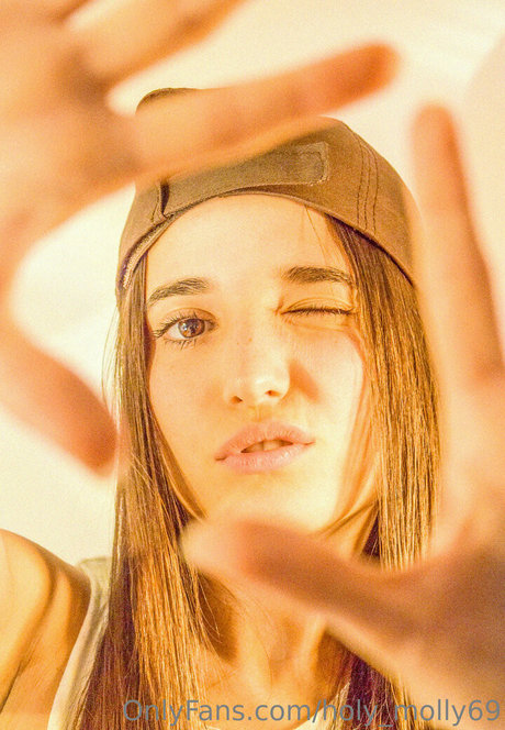 wonder molly アダルトスター 写真