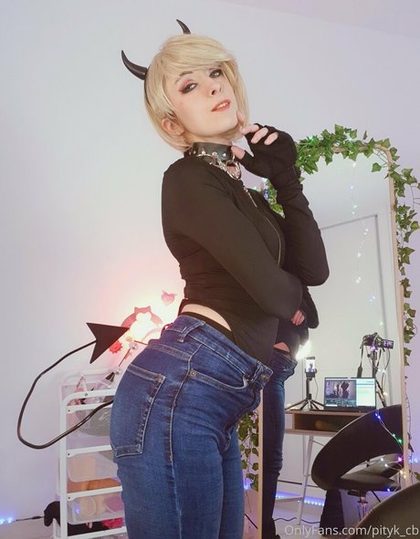 Pitykitty セックスポルノスター ギャラリー
