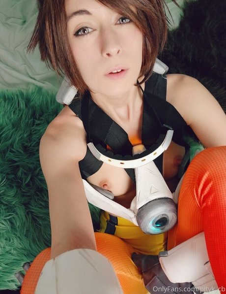 Pitykitty 裸モデル 写真