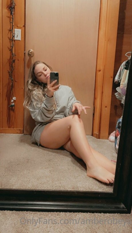 amberobeys ヌードモデル 画像
