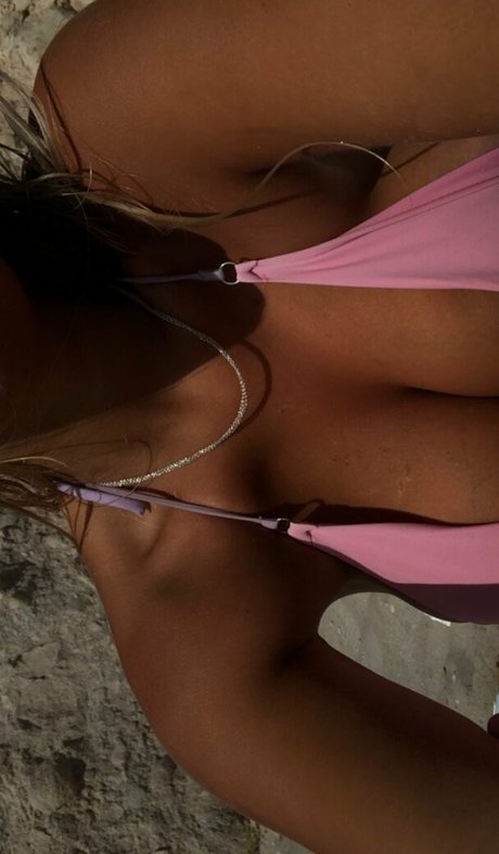 Elly Anne エロティックなポルノスター 写真