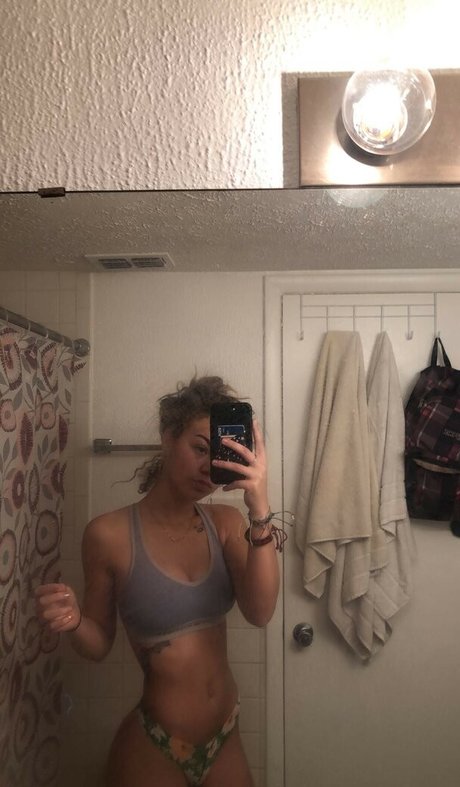 Rylee Thomas 美しい女優 写真