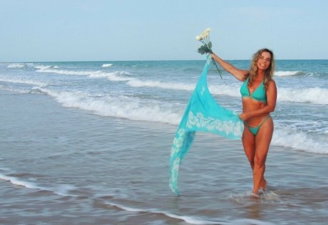 太ったおばあちゃんオンリーファンズ ポルノグラフィック 画像