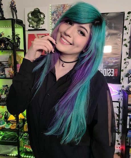kittyrawr モデル 写真