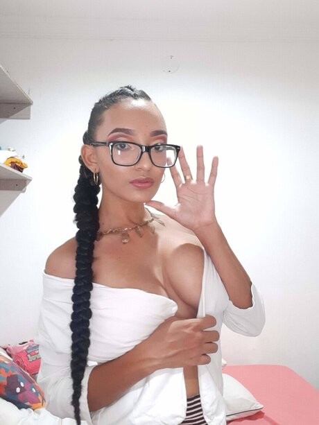 Vanessa Londo o トップモデル 写真