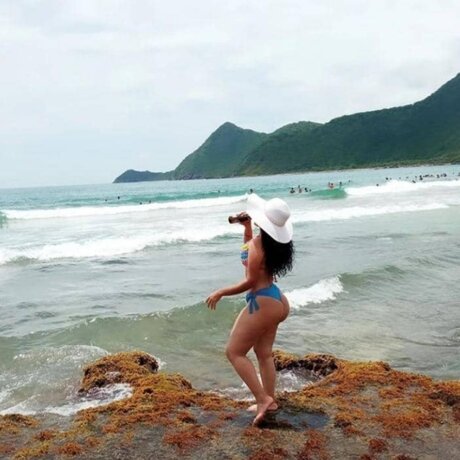 Nathasha Rodr guez エロティックなモデル 写真
