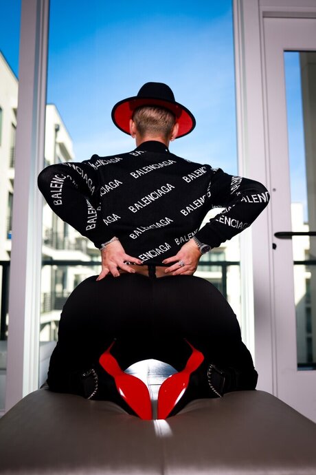 Kaden Kole ポルノスター セックス 写真