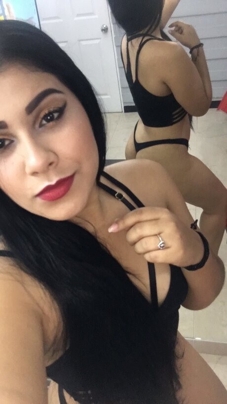 Leydi johanna calderon ポルノスター 美しい 写真