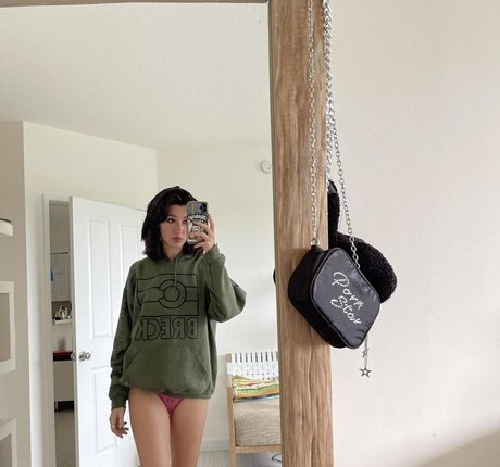 アジア人のお尻オンリーファンズ 美しいxxx 画像