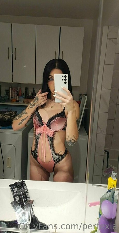 BBW 教師 オンリーファンズ ヌード 写真