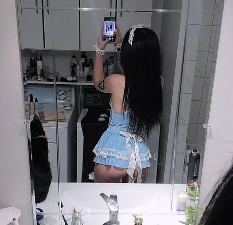 ニューハーフ ドミナトリックス オンリーファンズ 無料セックス 写真