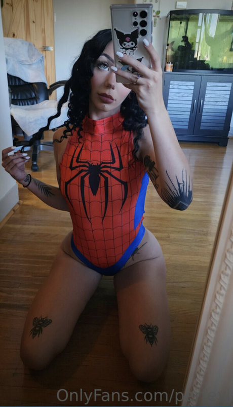 ラテン系ママオンリーファンズ ホットヌード アーカイブ