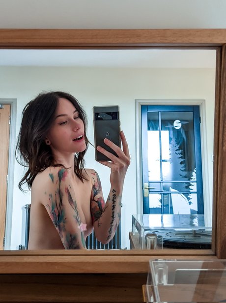 大学のオンリーファンズ アートヌード ギャラリー