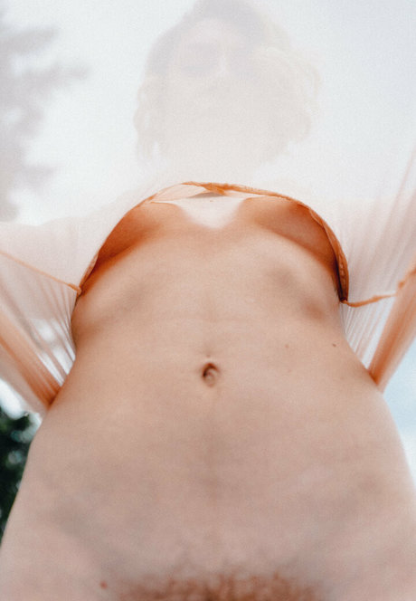 オタクなティーンのオンリーファンズ 無料xxx 写真