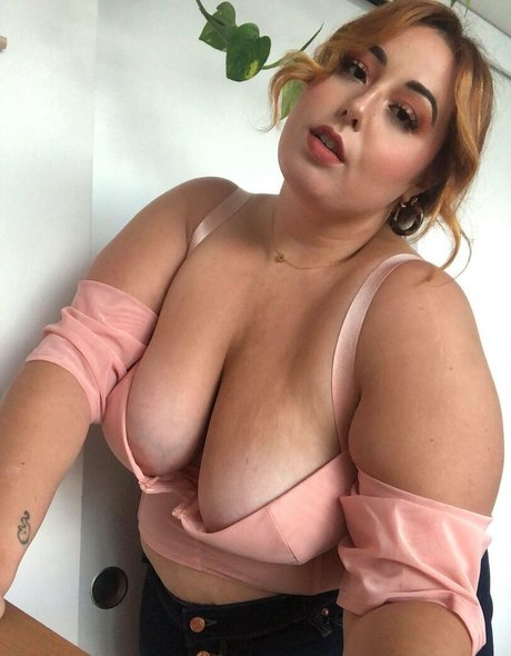 tonsasarah 無料女優 写真