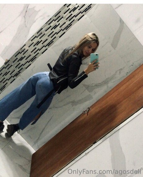 Agos dell ヌードモデル 写真