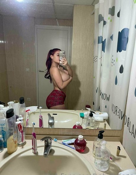 オンリーファンズを崇拝する ヌード ギャラリー