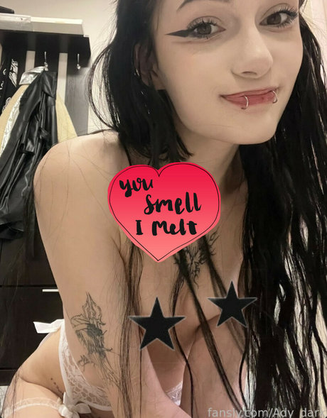 妊娠中の3P オンリーファンズ アートxxx 画像